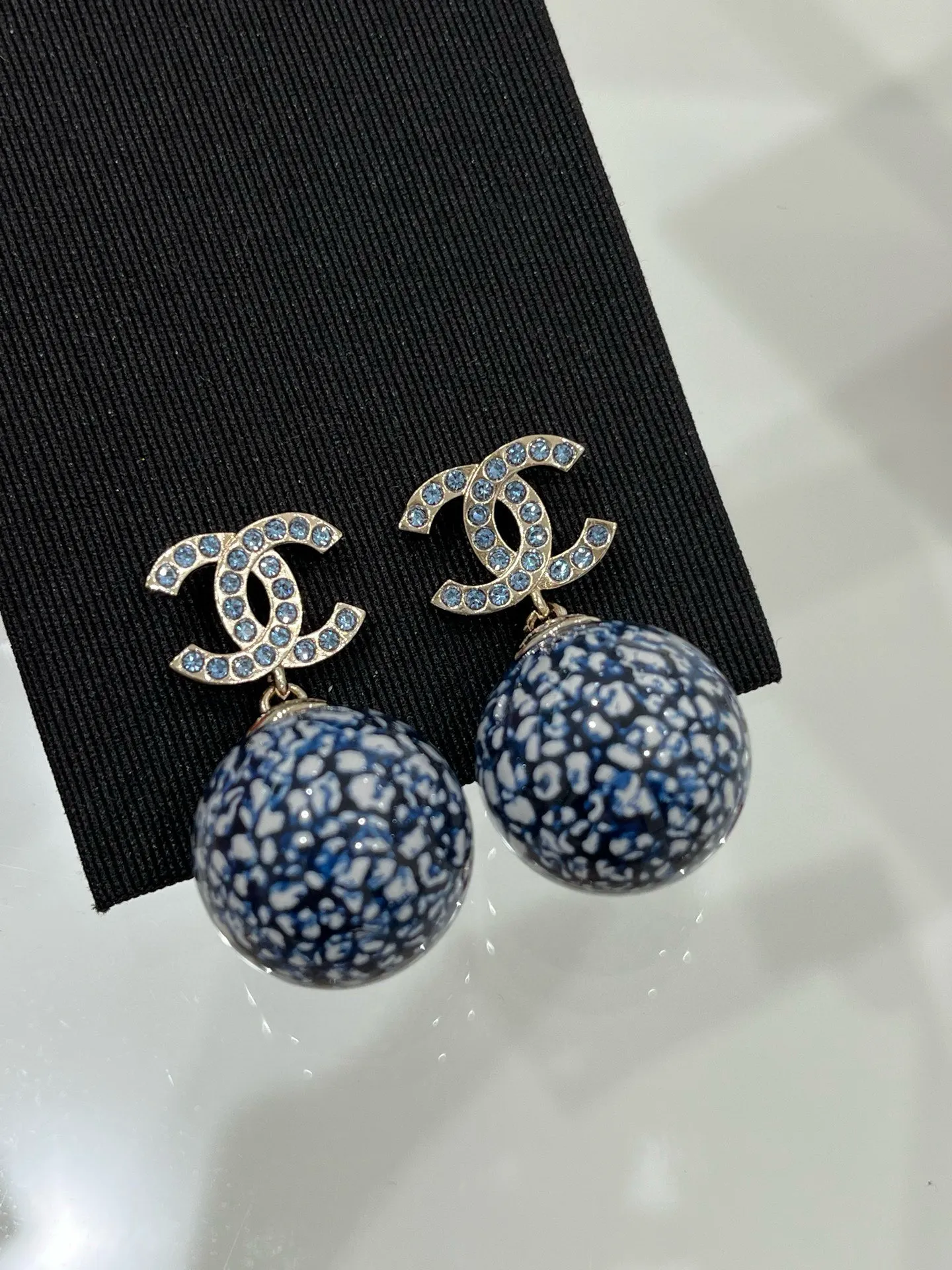 CHANEL Женские серьги 25A 