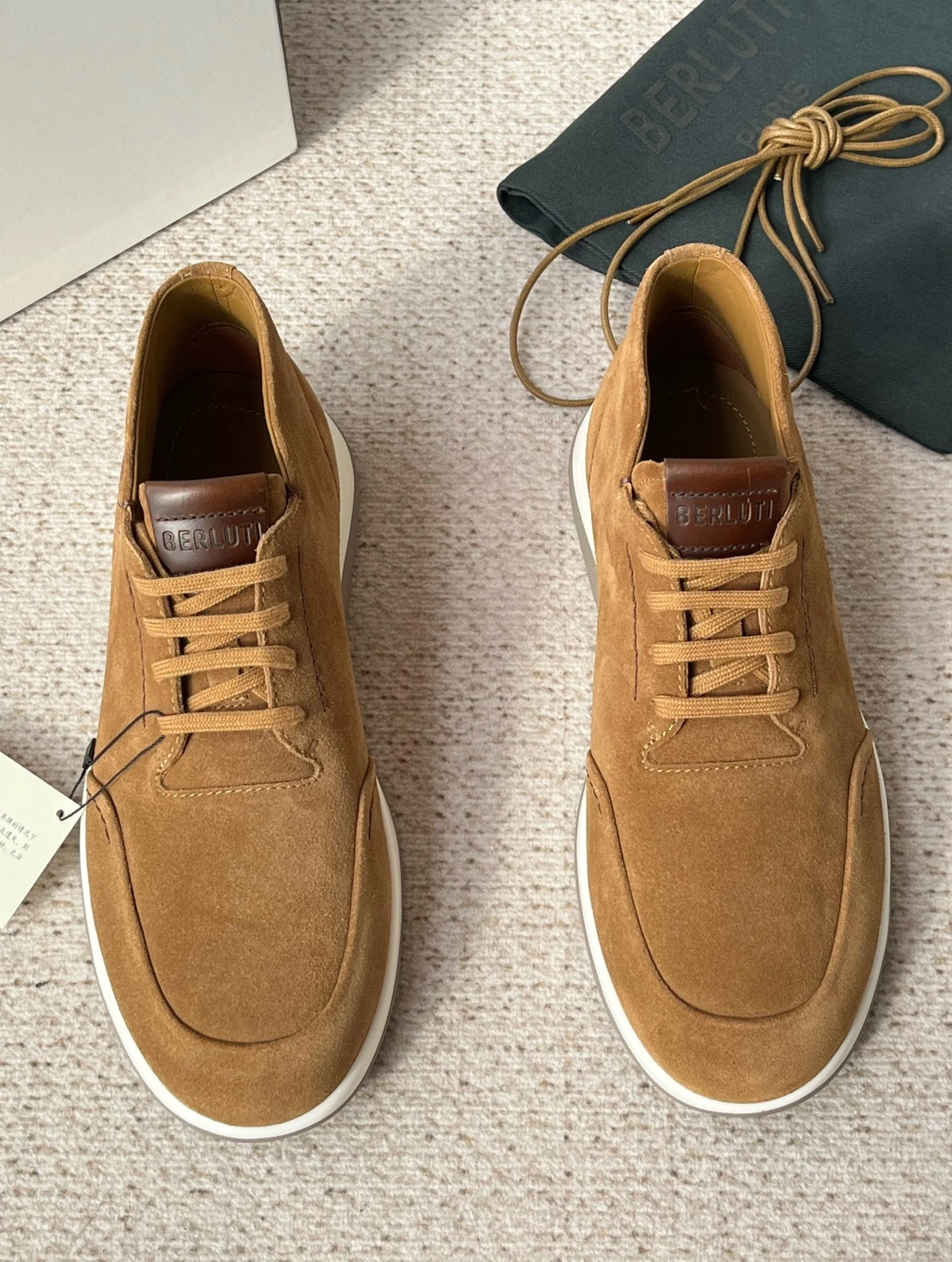 BERLUTI Мужские кроссовки из телячьей кожи 