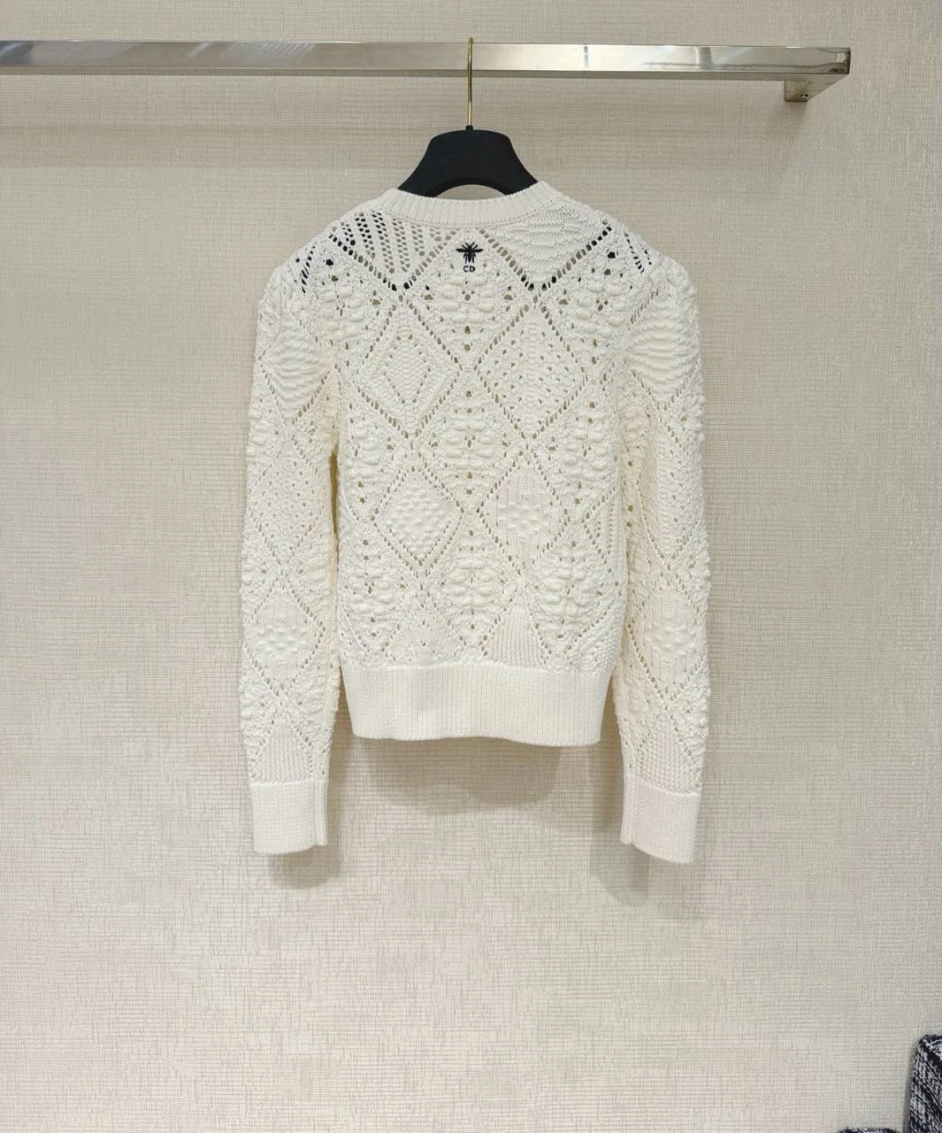 CHRISTIAN DIOR Женский свитер CHRISTIAN DIOR Женский свитер