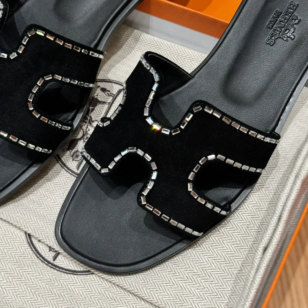 HERMES Женские сандалии Oran с стразами 