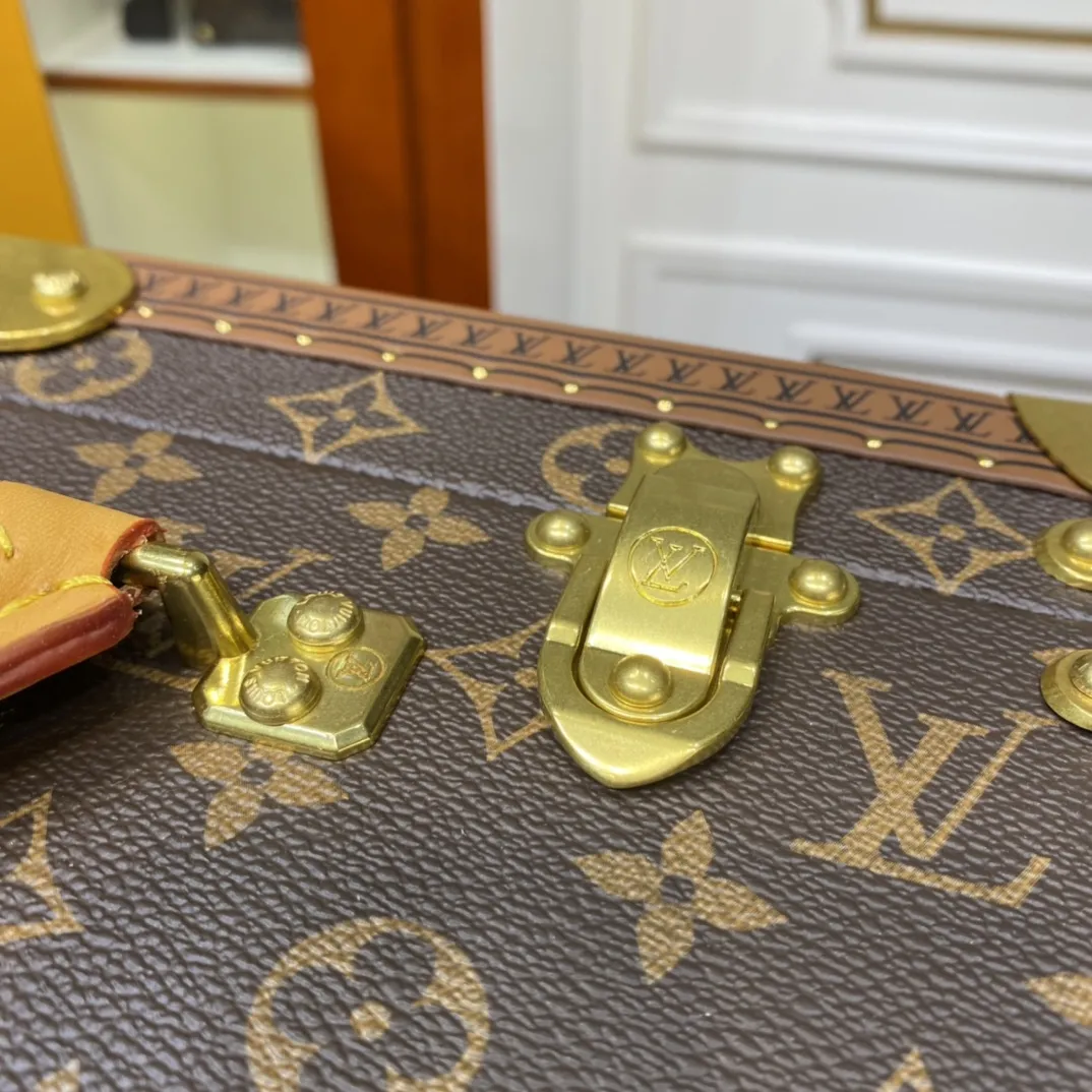 LOUIS VUITTON Ящик для хранения вещей 40 см LOUIS VUITTON Ящик для хранения вещей 40 см