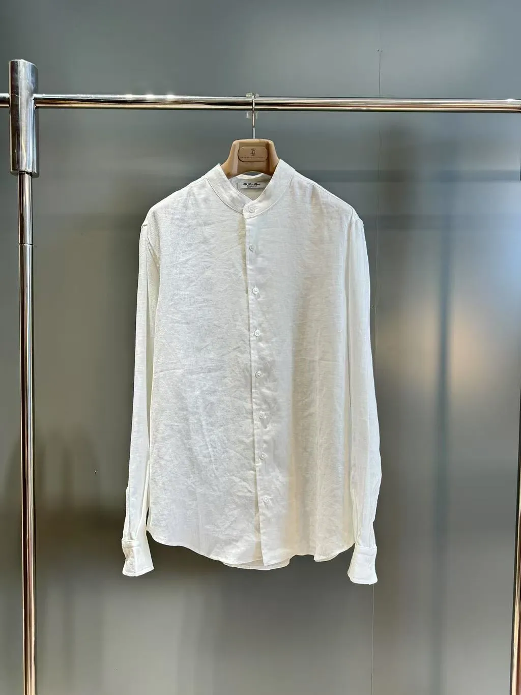 LORO PIANA Мужская рубашка из льна