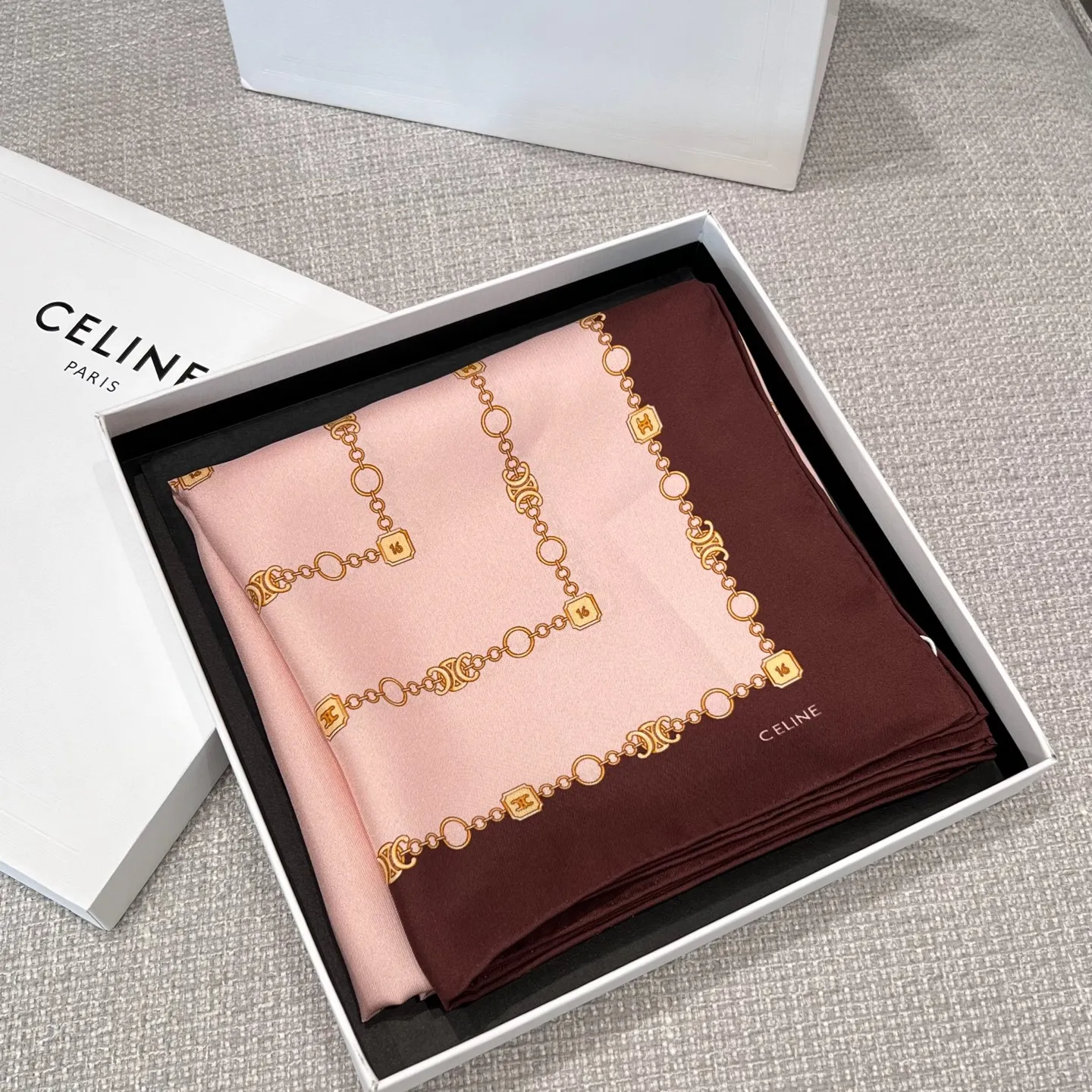 CELINE Женский платок шёлк