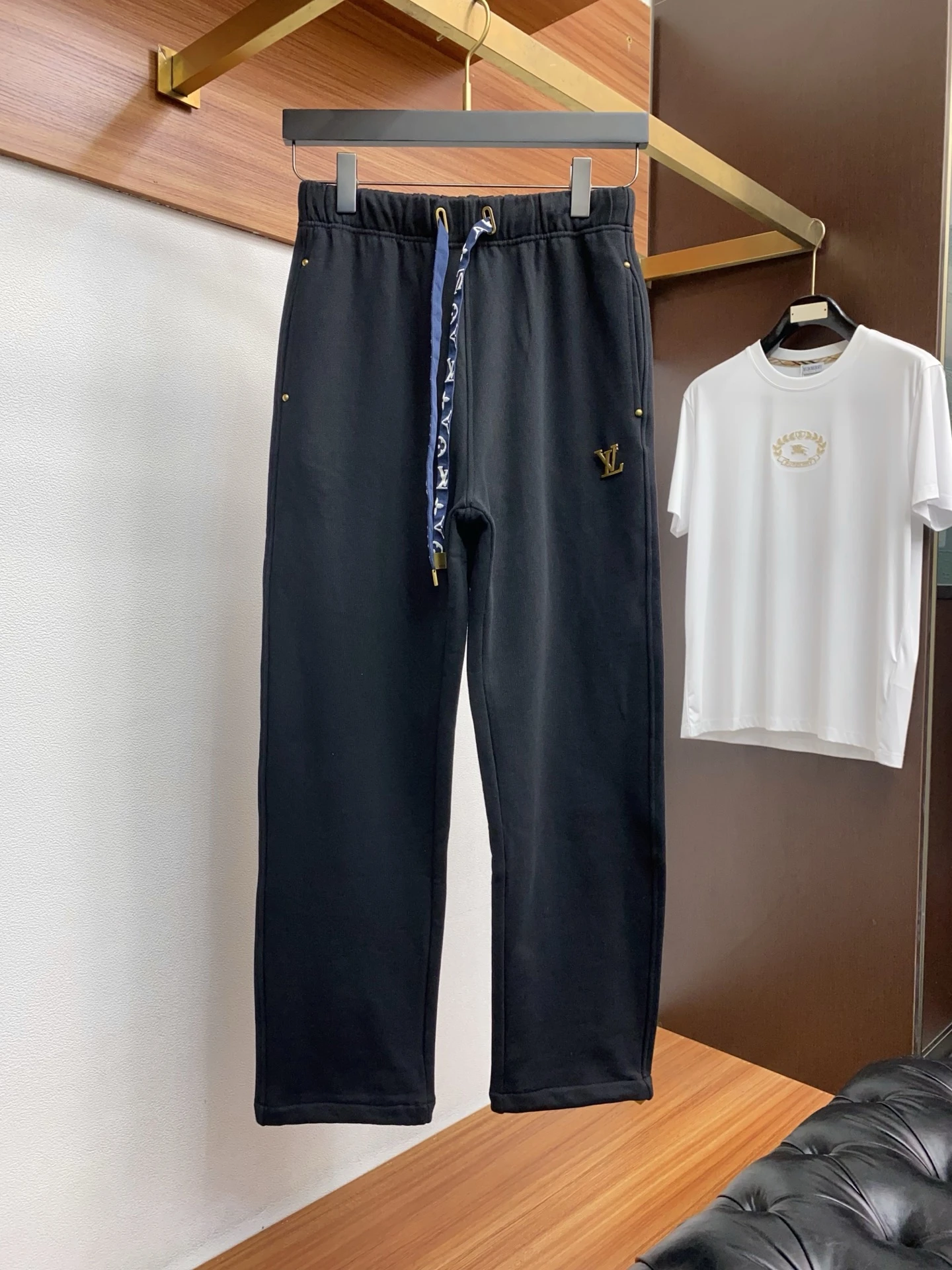 LOUIS VUITTON Мужские брюки из хлопка LOUIS VUITTON Мужские брюки из хлопка