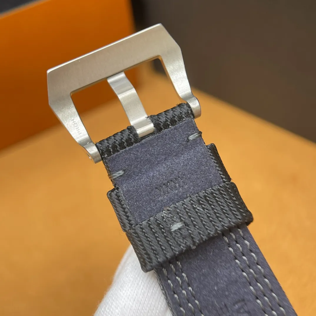 PANERAI Мужские часы Submersible PAM00984 47 мм PANERAI Мужские часы Submersible PAM00984 47 мм