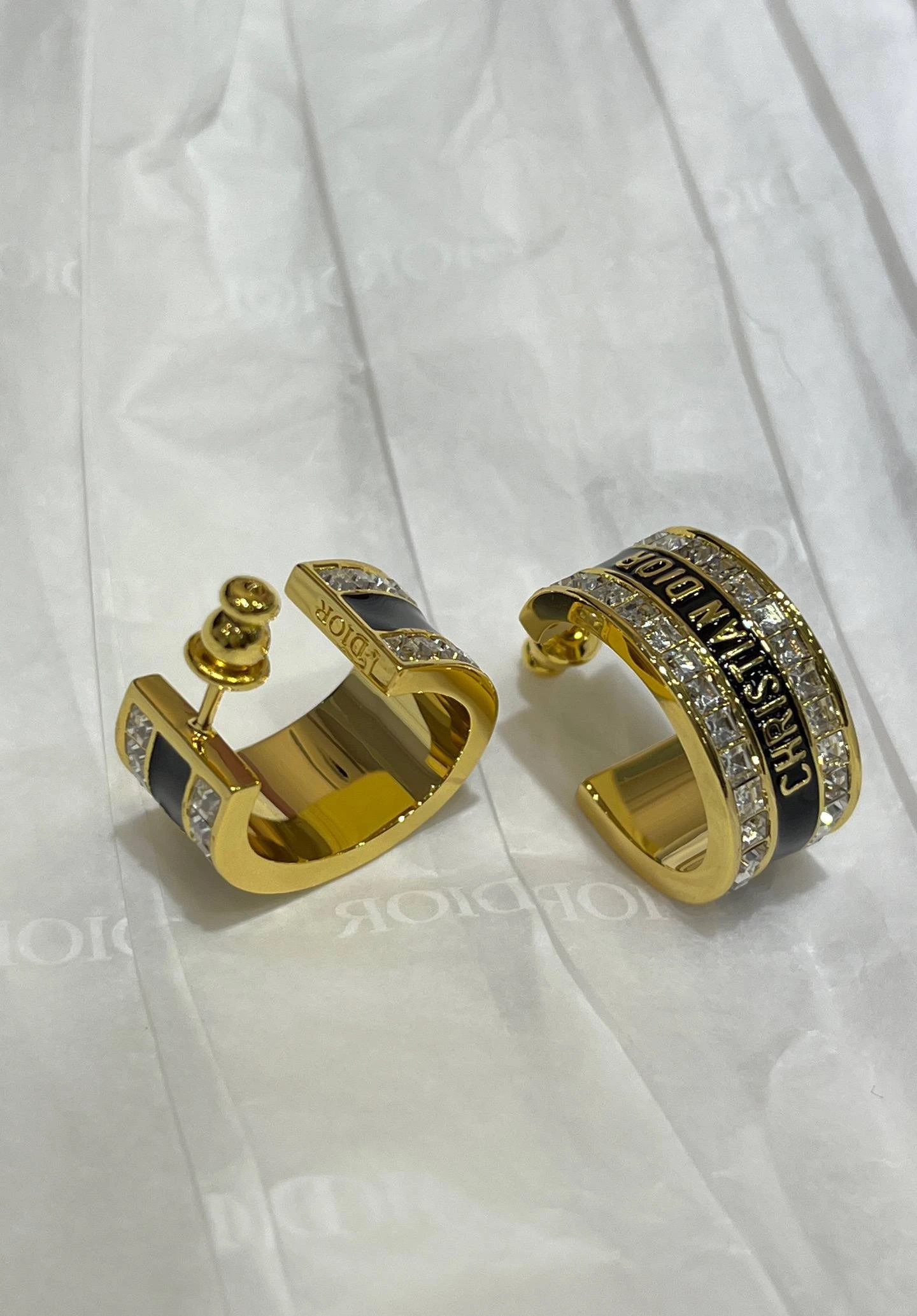 CHRISTIAN DIOR Женские серьги CHRISTIAN DIOR Женские серьги