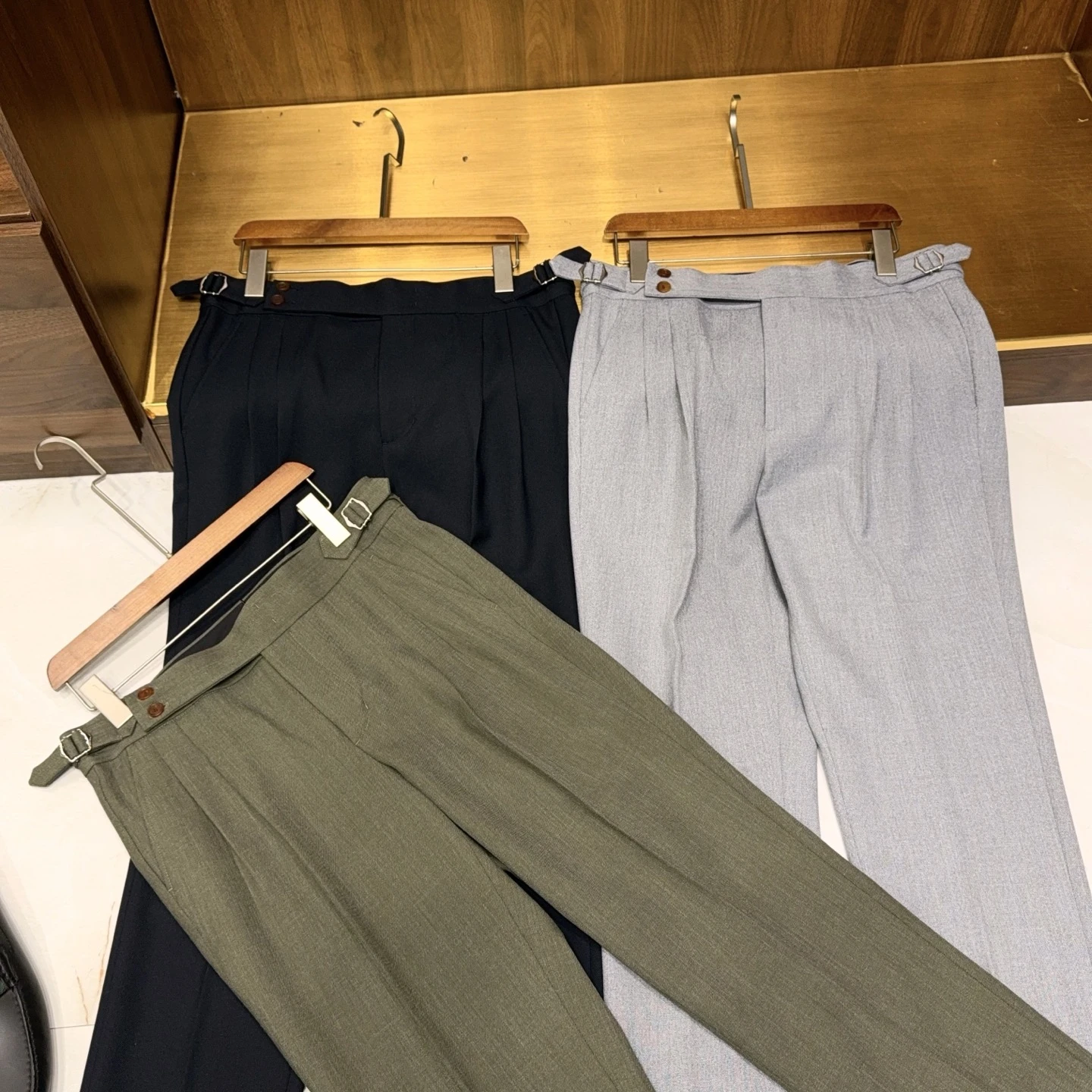BRIONI Мужские брюки  BRIONI Мужские брюки