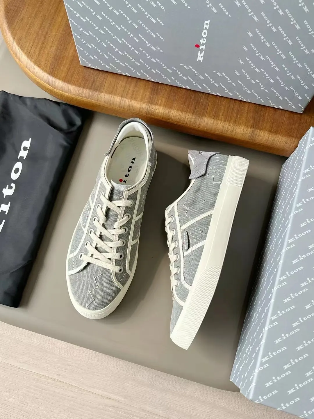 KITON Мужские кроссовки