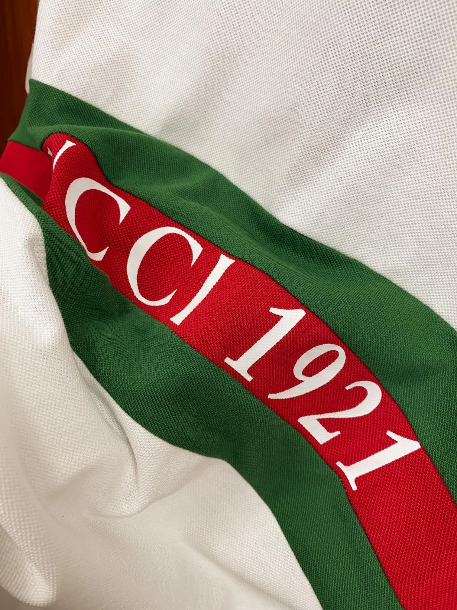 GUCCI Мужская футболка GUCCI Мужская футболка