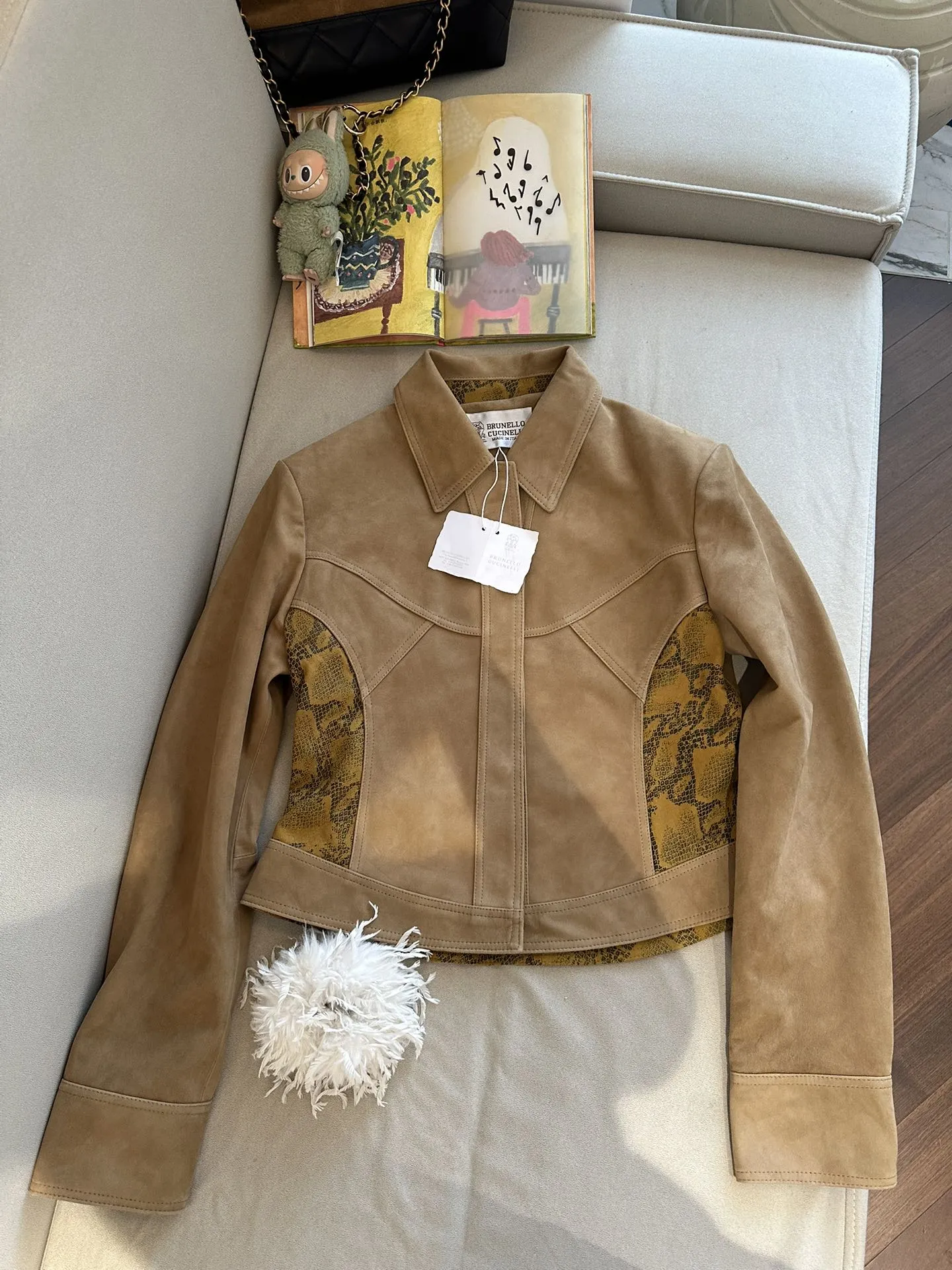 BRUNELLO CUCINELLI Женский жакет из замши с фактурным рисунком