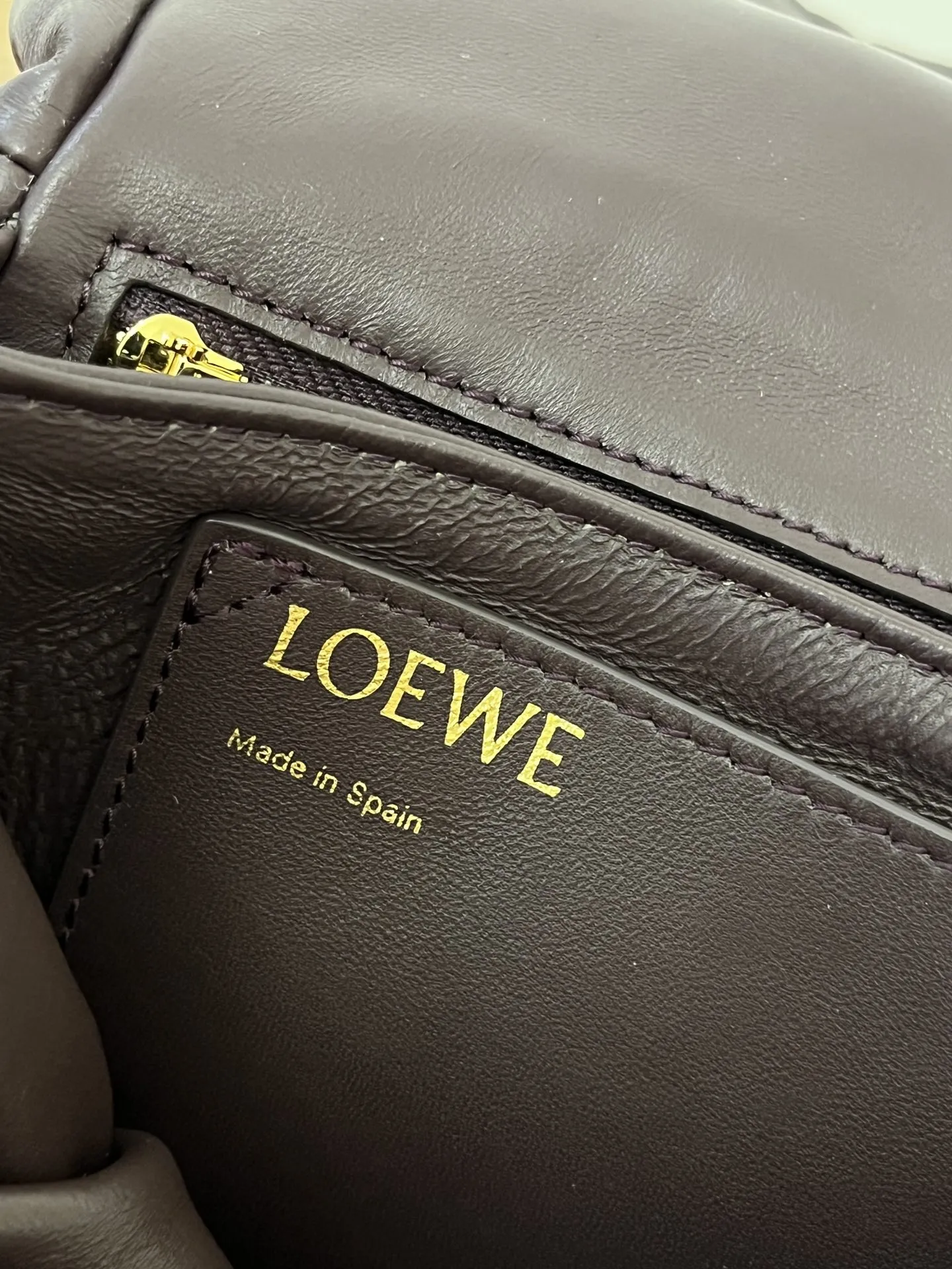 LOEWE Женская сумка Puffer Goya из кожи наппа