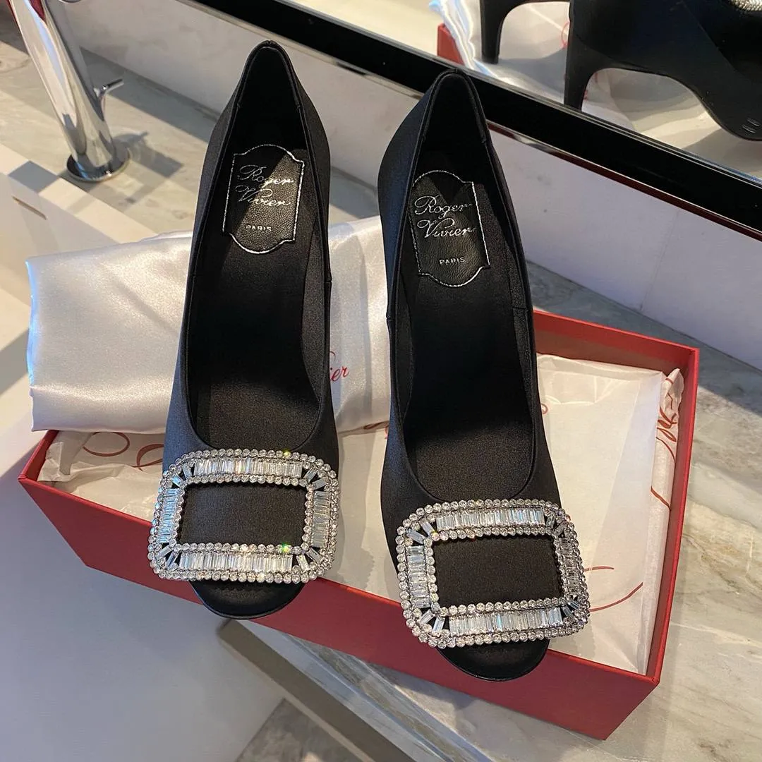 ROGER VIVIER Женские туфли