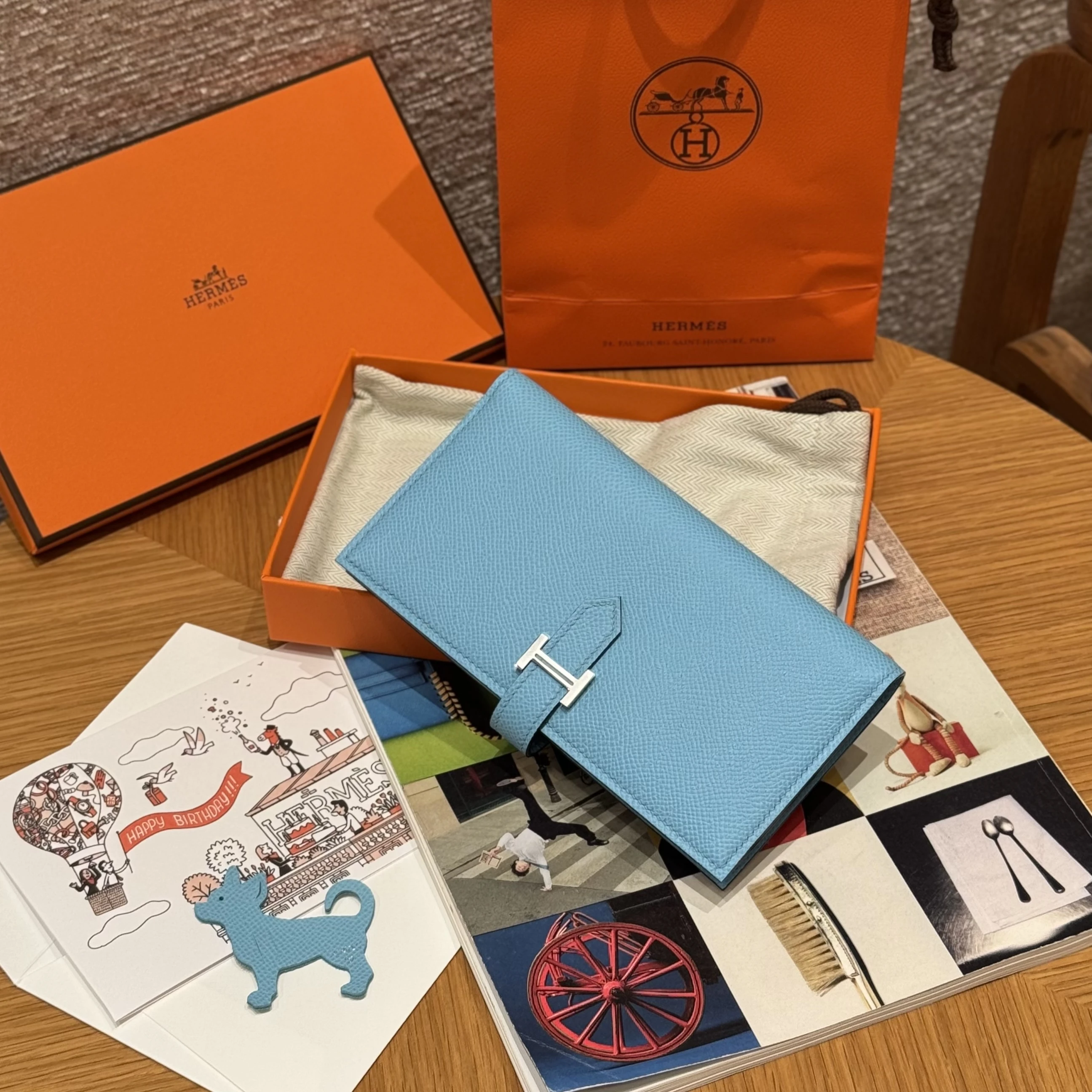 HERMES Кошелёк Bearn 17.5 см 7N/Celeste Epsom HERMES Кошелёк Bearn 17.5 см 7N/Celeste Epsom