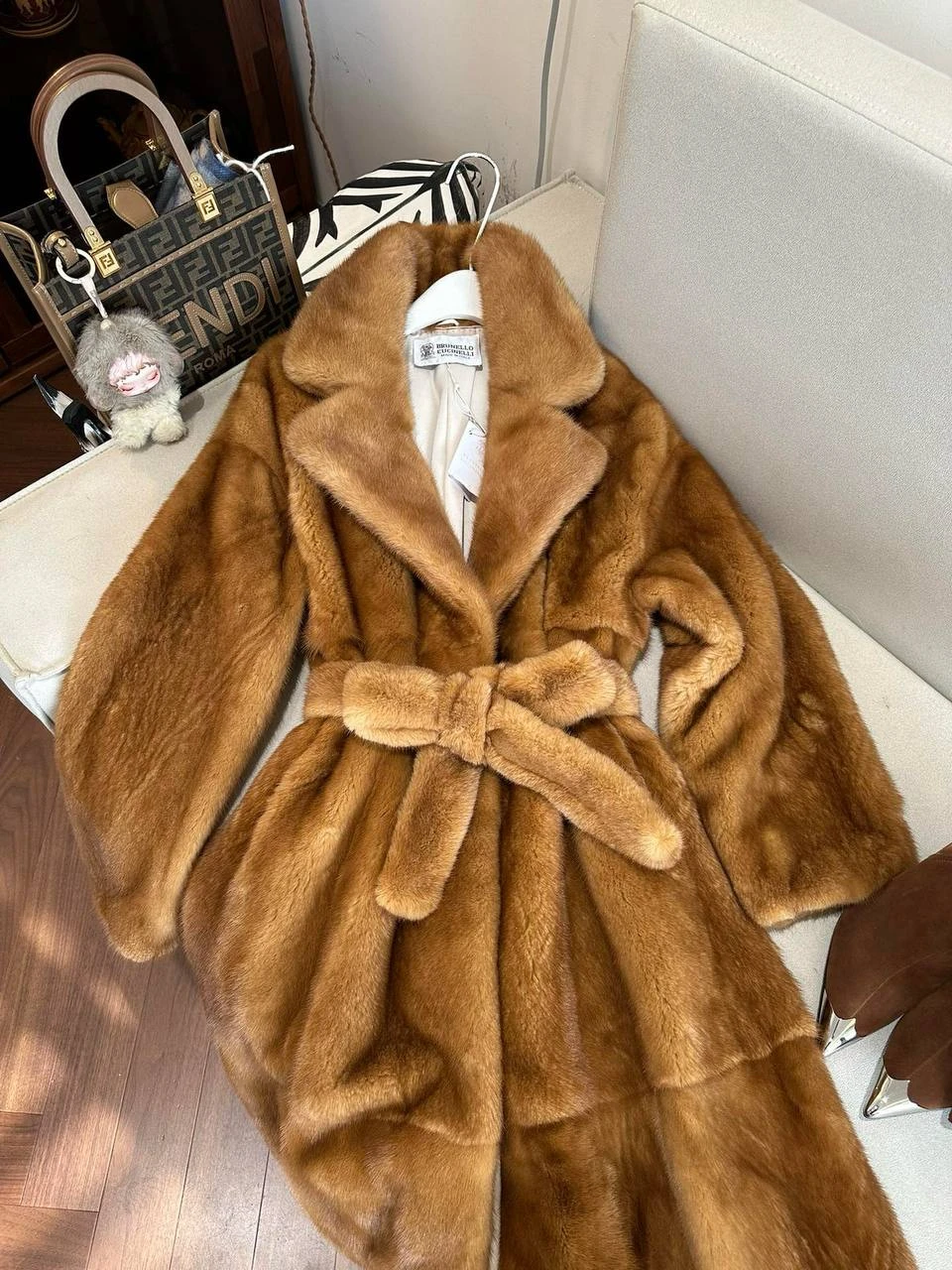 BRUNELLO CUCINELLI Женская шуба из норки BRUNELLO CUCINELLI Женская шуба из норки