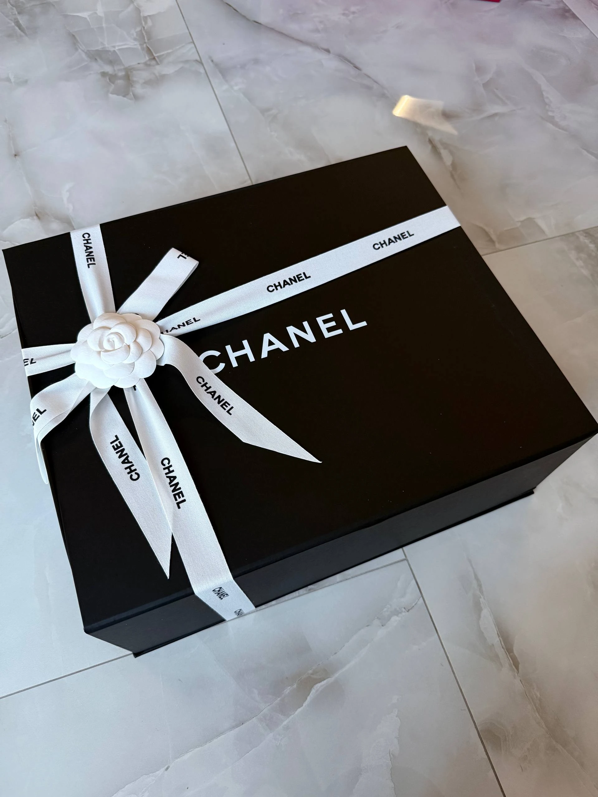 CHANEL Женская сумка Hobo 25 a CHANEL Женская сумка Hobo 25 a