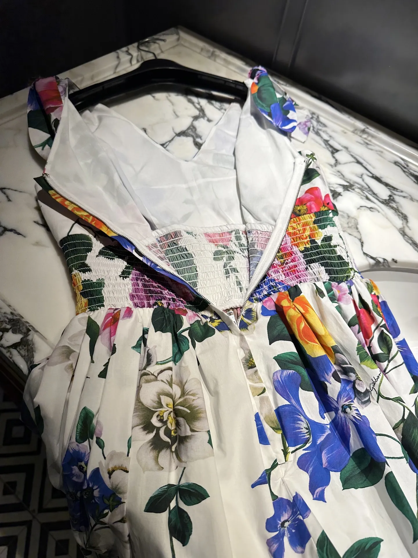 DOLCE & GABBANA Женское платье DOLCE & GABBANA Женское платье