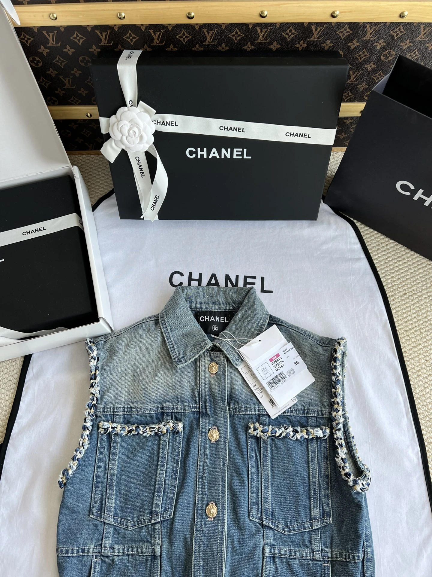 CHANEL Женский жилет деним CHANEL Женский жилет деним