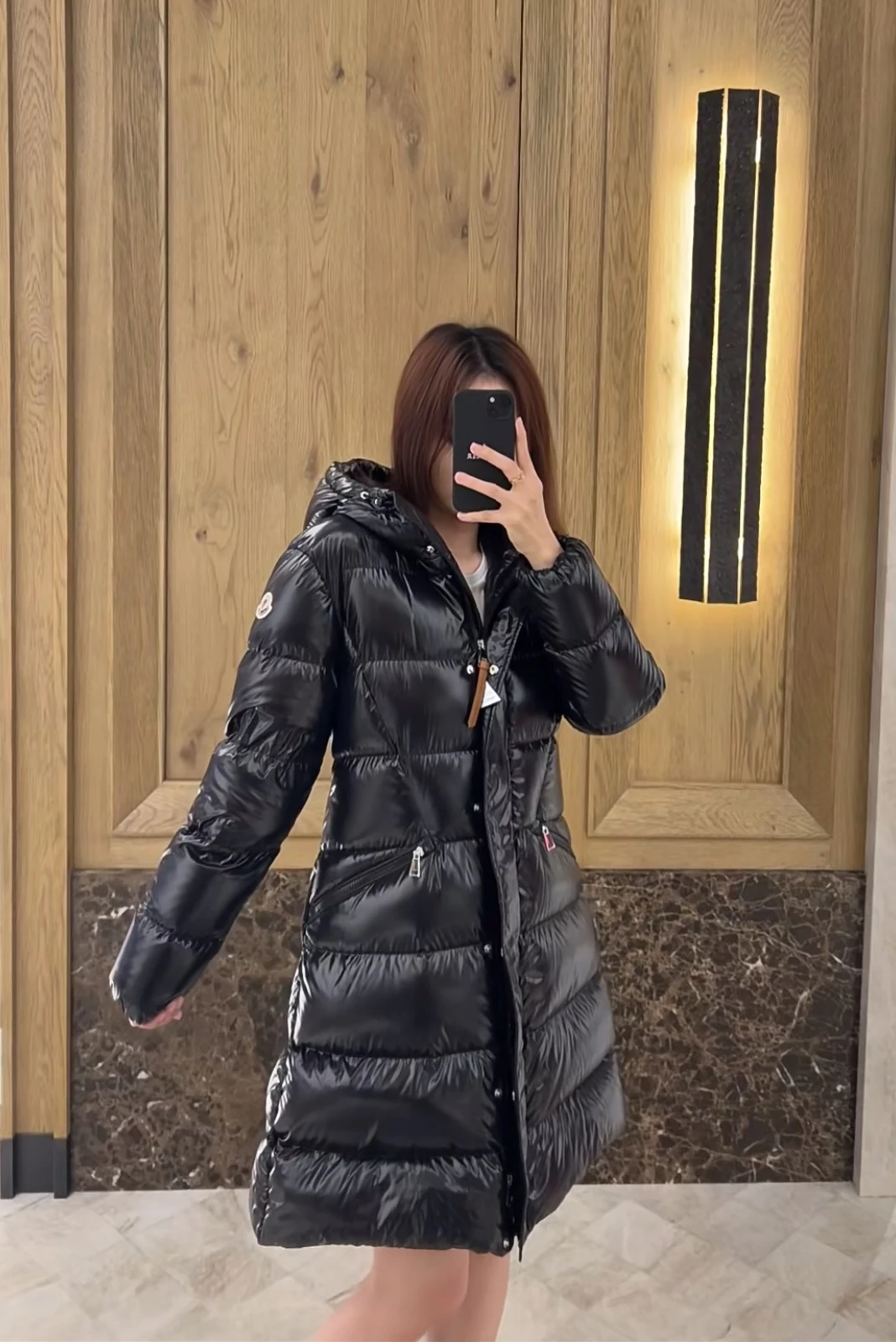 MONCLER Женский пуховик Bellevue