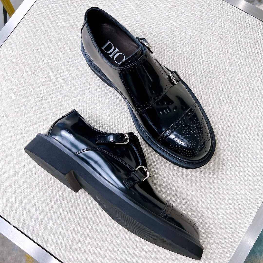 CHRISTIAN DIOR Мужские туфли броги CHRISTIAN DIOR Мужские туфли броги