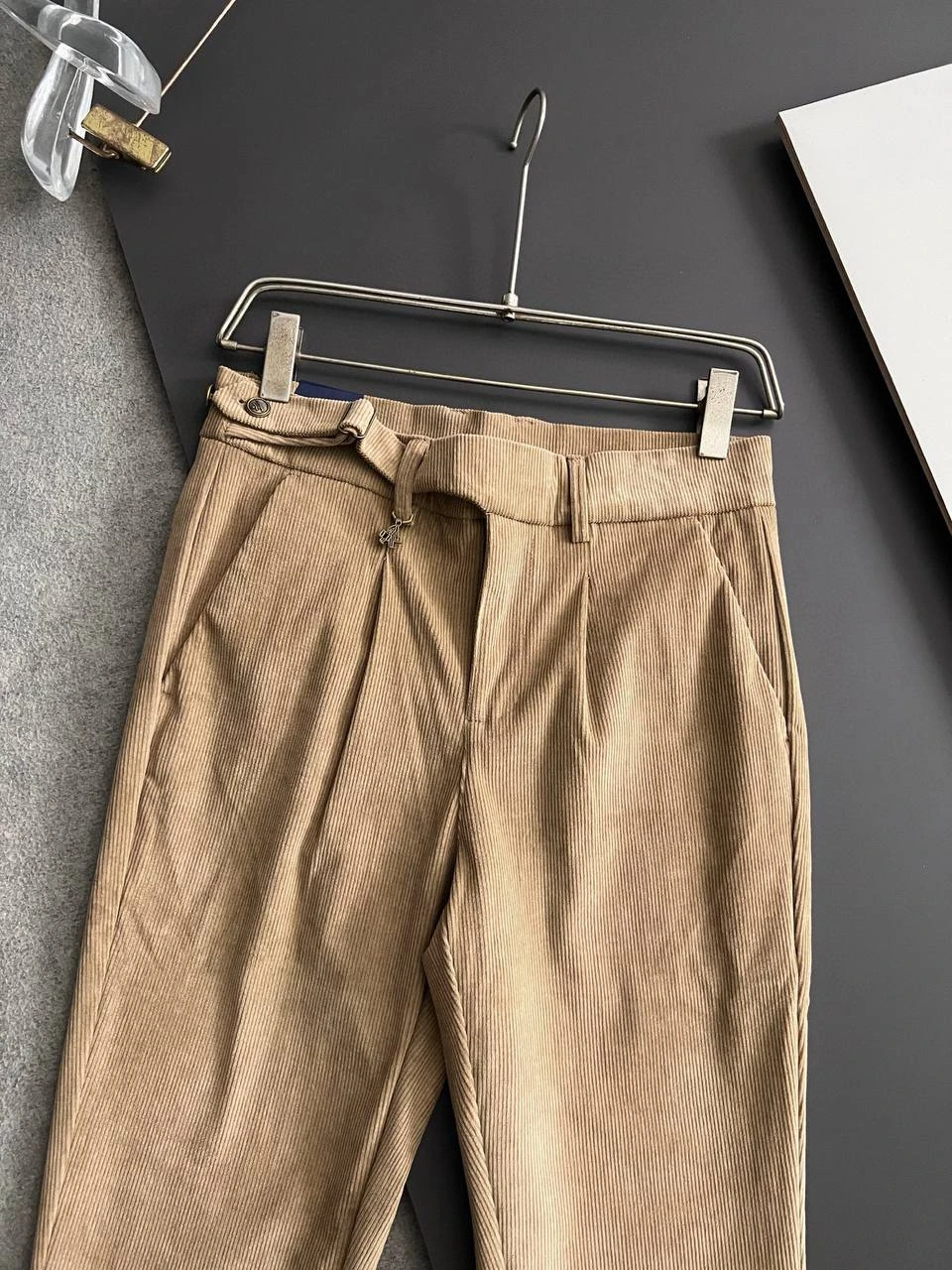 PRADA Мужские брюки из хлопка  PRADA Мужские брюки из хлопка