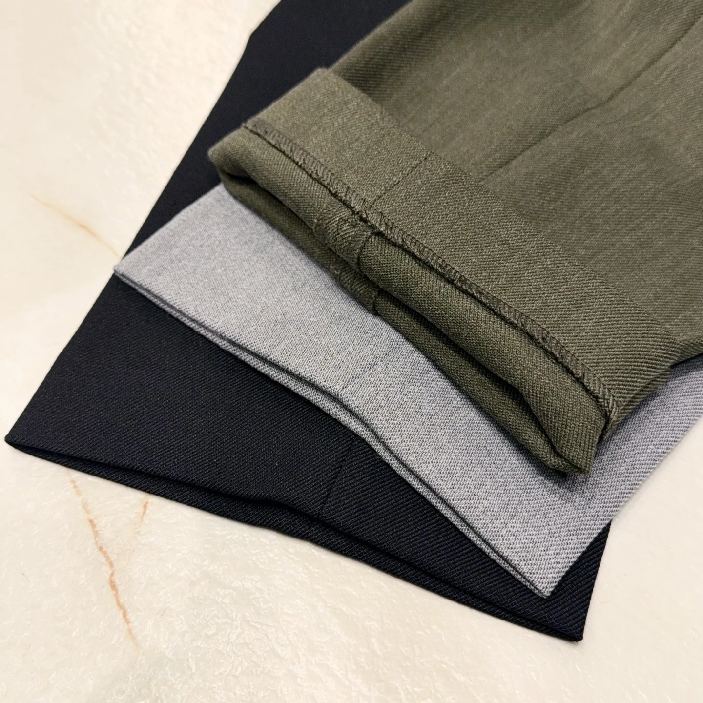 BRIONI Мужские брюки  BRIONI Мужские брюки
