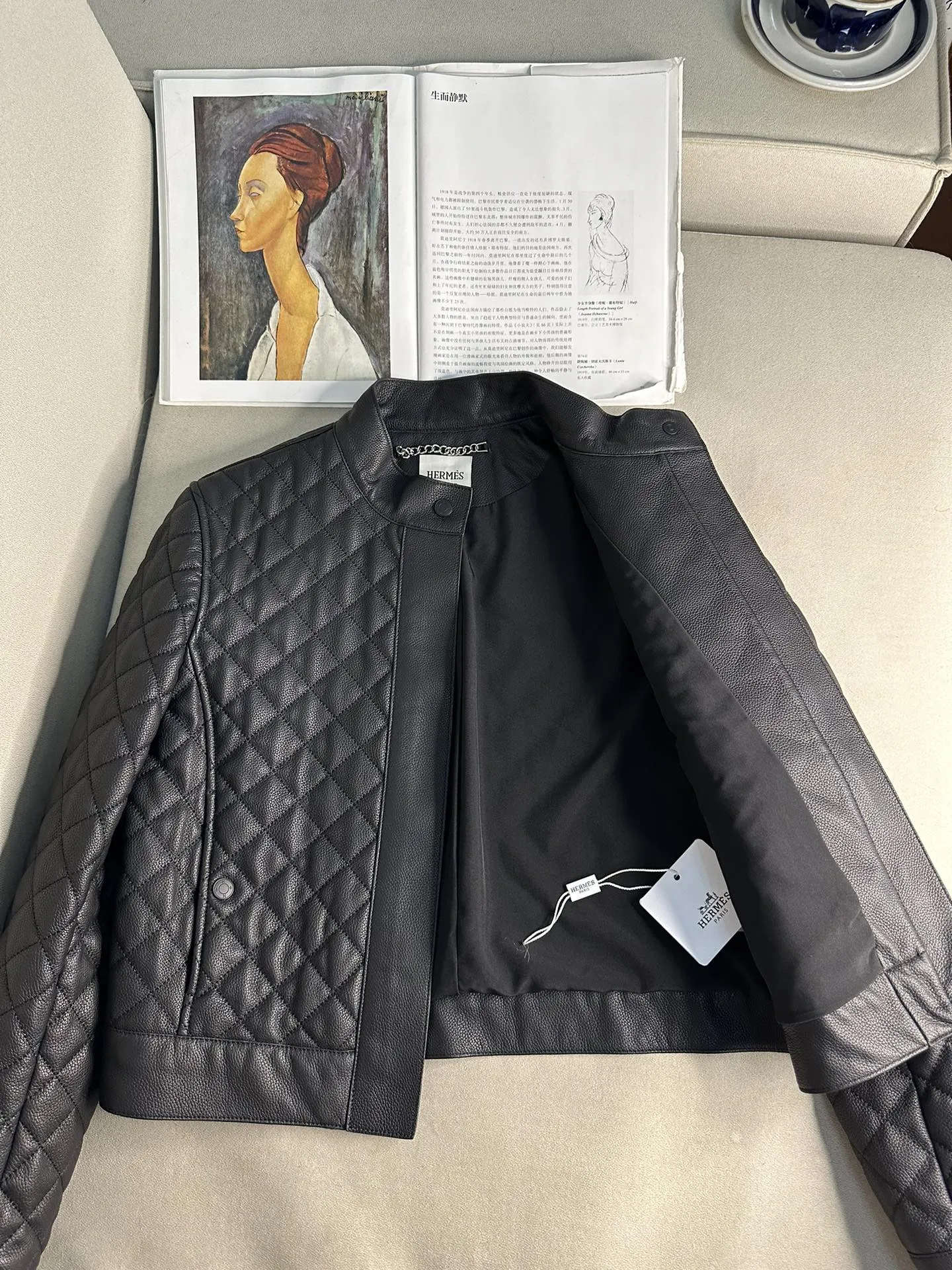 HERMES Женская кожаная куртка с воротником-стойкой