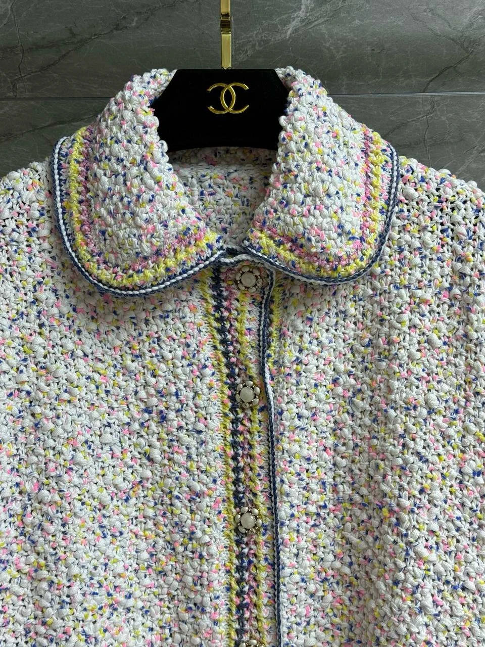 CHANEL Женский кардиган  CHANEL Женский кардиган