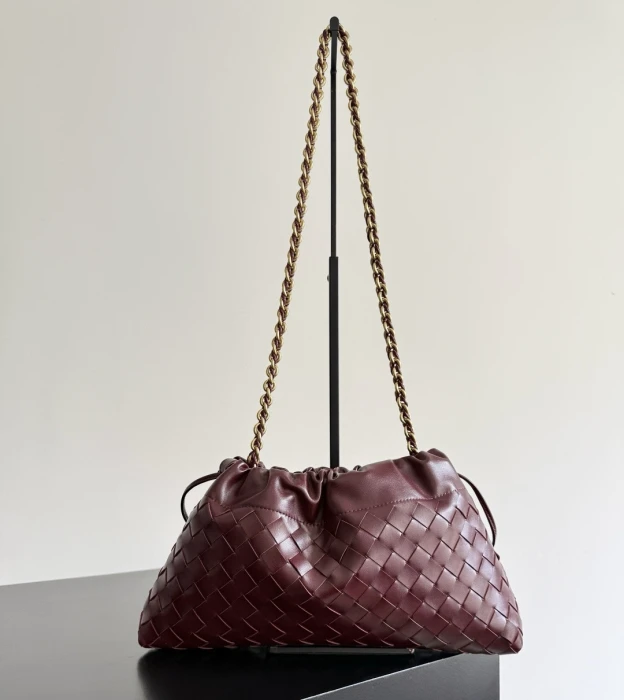 BOTTEGA VENETA Женская сумка Dustbag