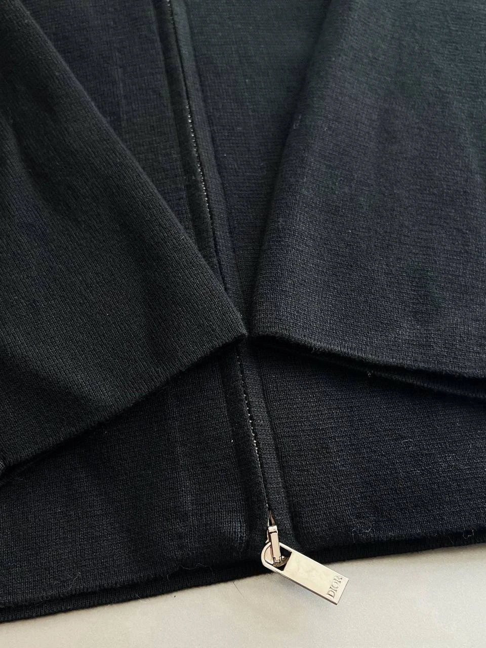 CHRISTIAN DIOR Мужской свитер CHRISTIAN DIOR Мужской свитер