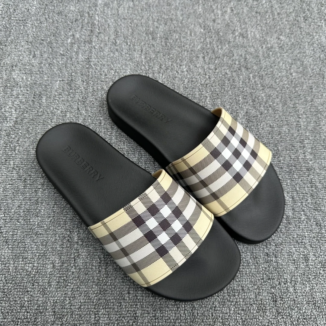 BURBERRY Мужские шлёпанцы BURBERRY Мужские шлёпанцы