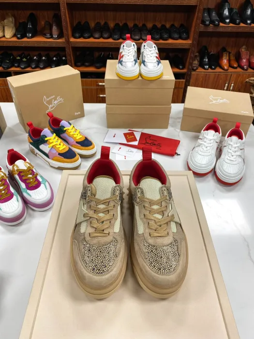 CHRISTIAN LOUBOUTIN Мужские кроссовки Astroloubi Strass