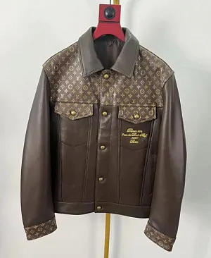 LOUIS VUITTON Мужская кожаная куртка коричневая с яркими оранжевыми узорами