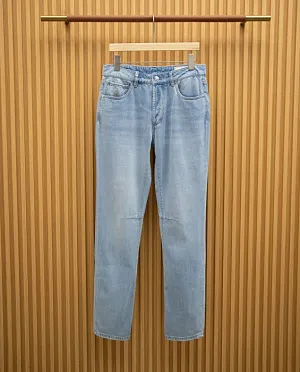 BRUNELLO CUCINELLI Мужские джинсы светло-голубого оттенка