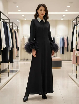 VALENTINO Женское платье из шелка с рукавами из страусиных перьев