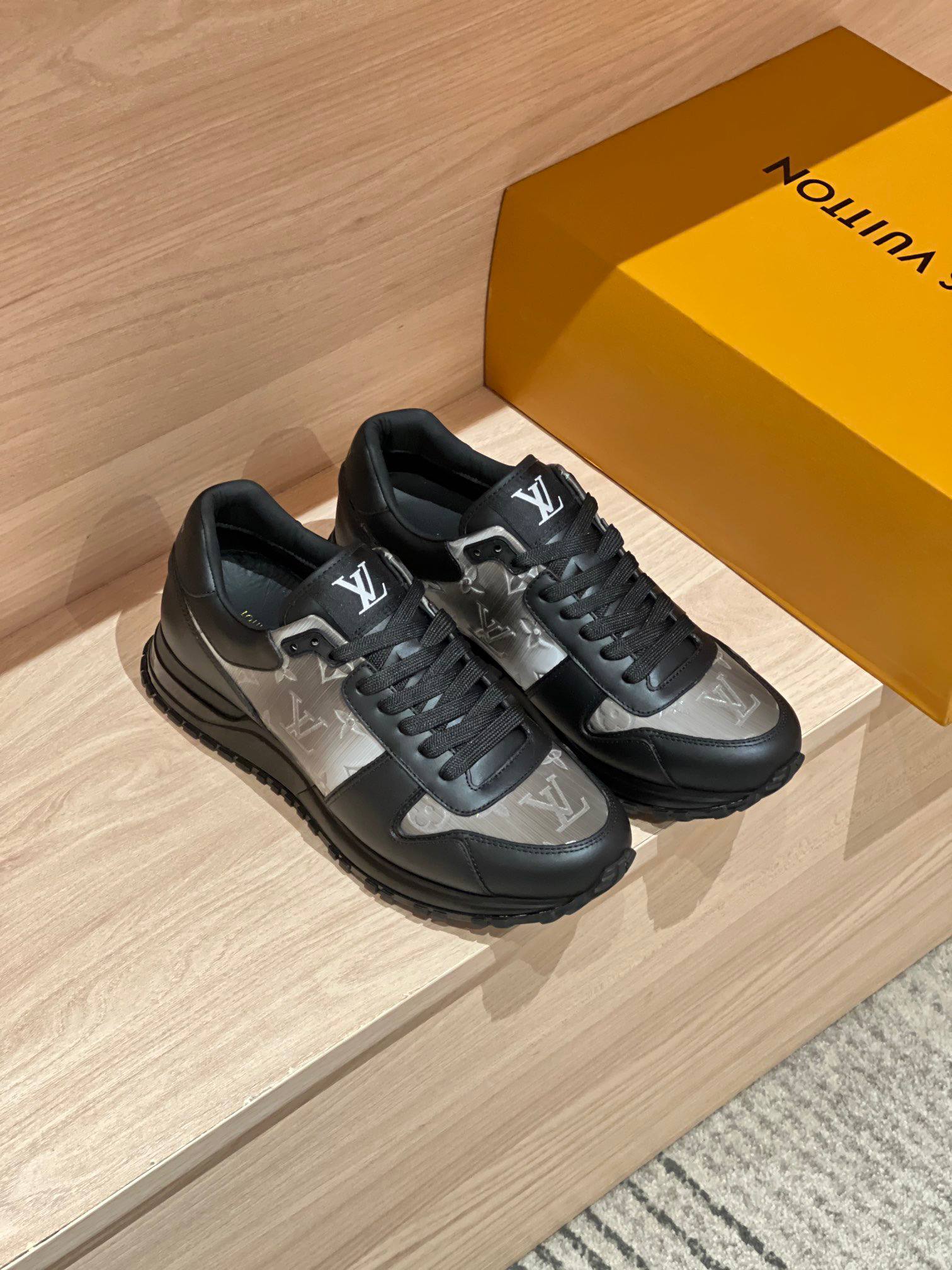 LOUIS VUITTON Мужские кроссовки Run Away LOUIS VUITTON Мужские кроссовки Run Away