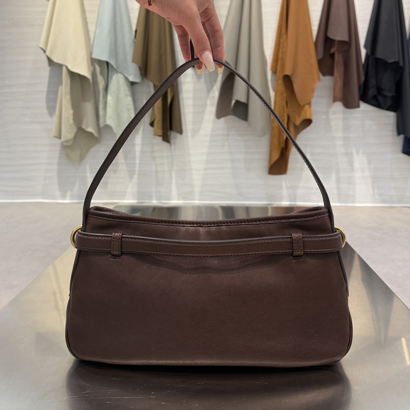 MIU MIU Женская сумка Aventure 