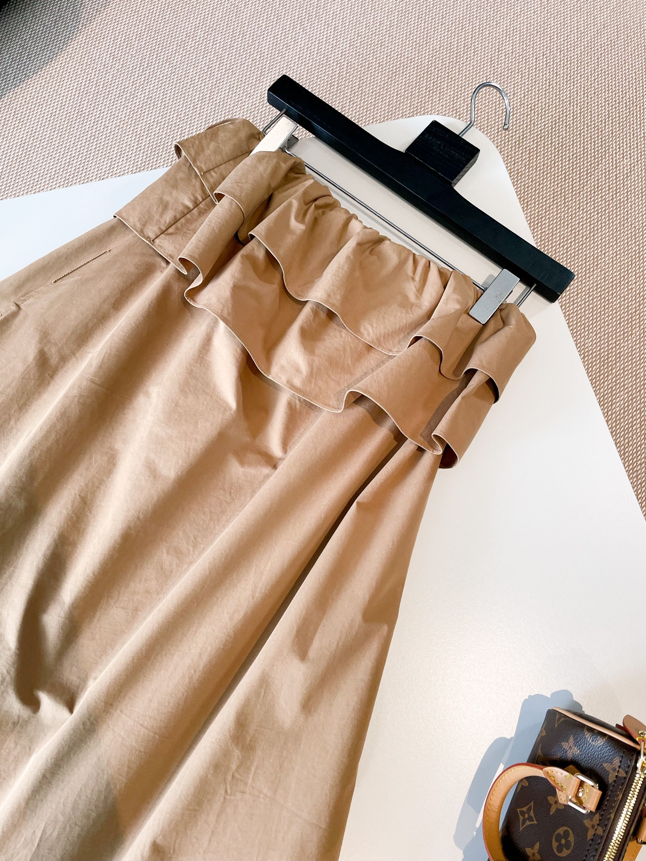 SAINT LAURENT Женское платье SAINT LAURENT Женское платье