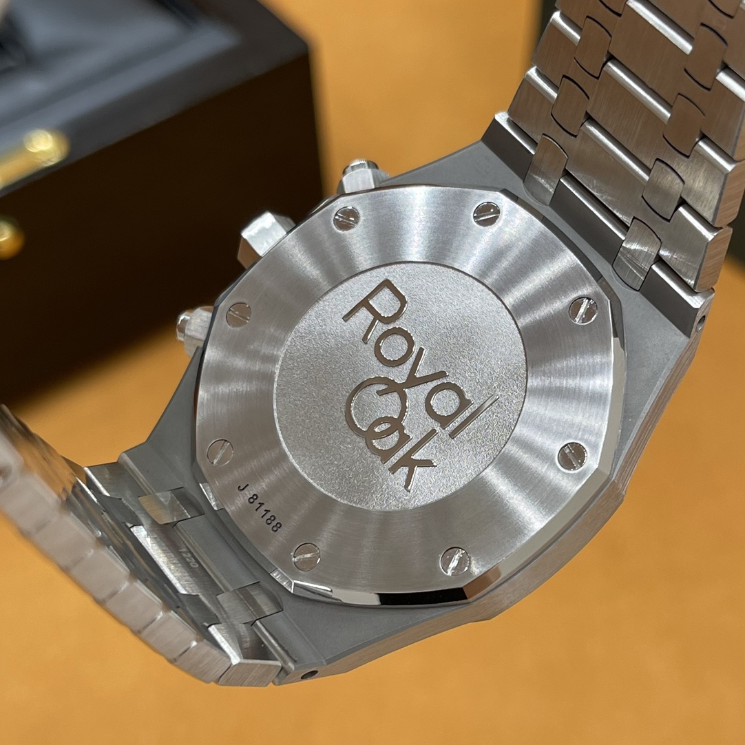 AUDEMARS PIGUET Мужские часы Royal Oak Chronograph 41 сталь AUDEMARS PIGUET Мужские часы Royal Oak Chronograph 41 сталь