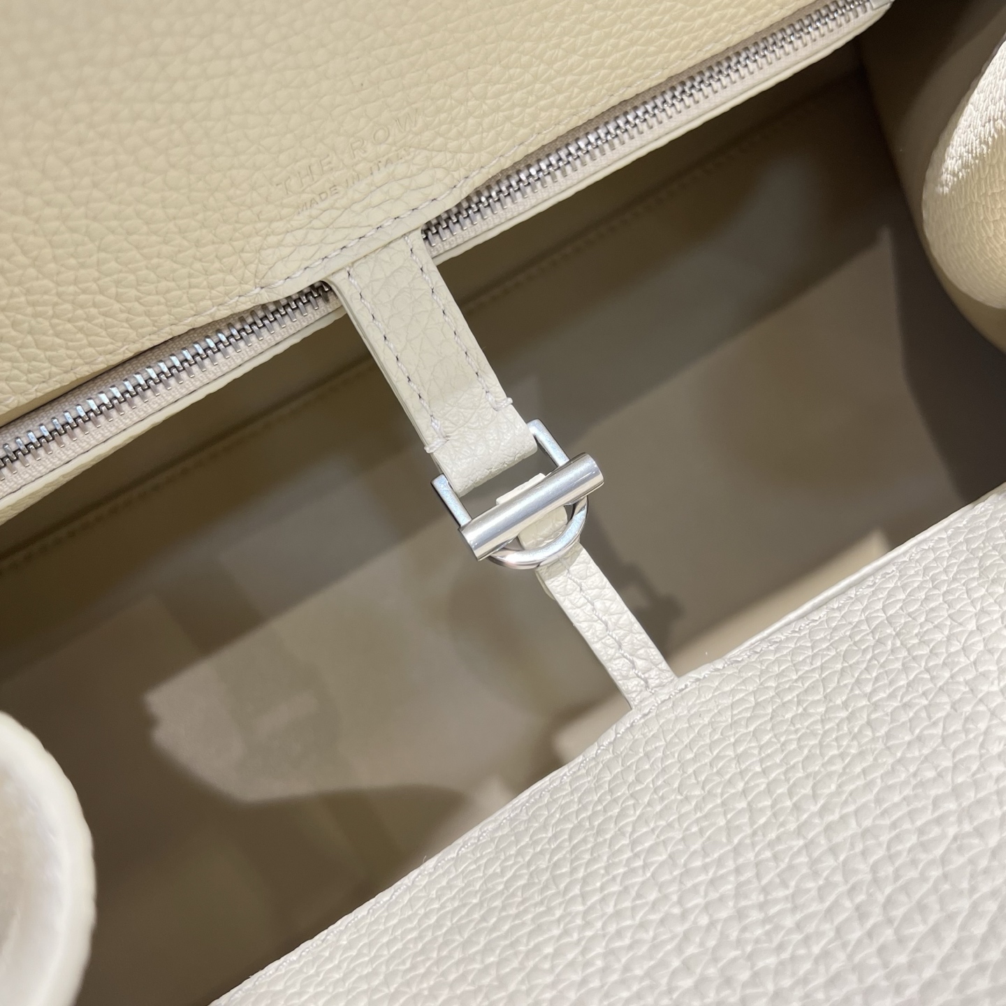 THE ROW Женская сумка Margaux 