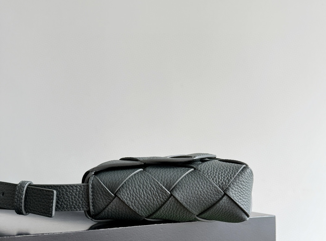 BOTTEGA VENETA Сумка Diago