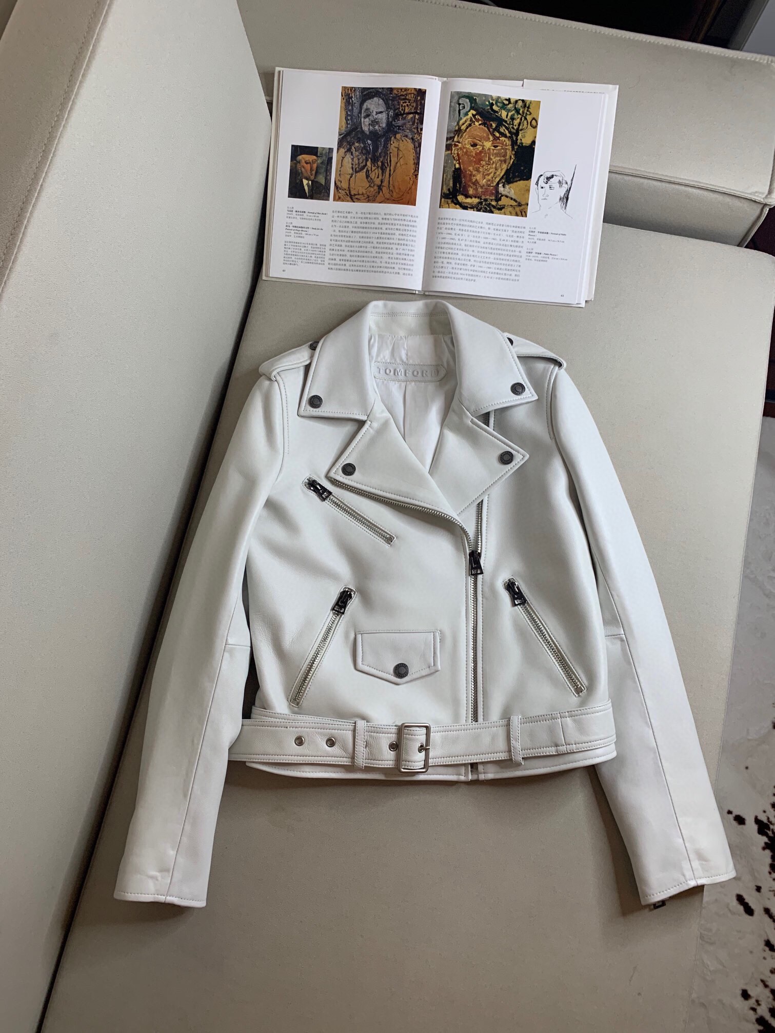 TOM FORD Женская кожаная куртка TOM FORD Женская кожаная куртка