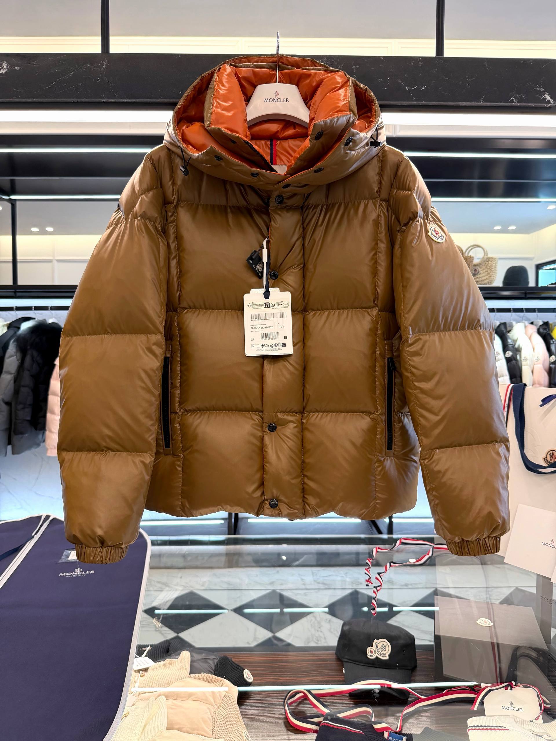 MONCLER Мужской утеплённый пуховик 