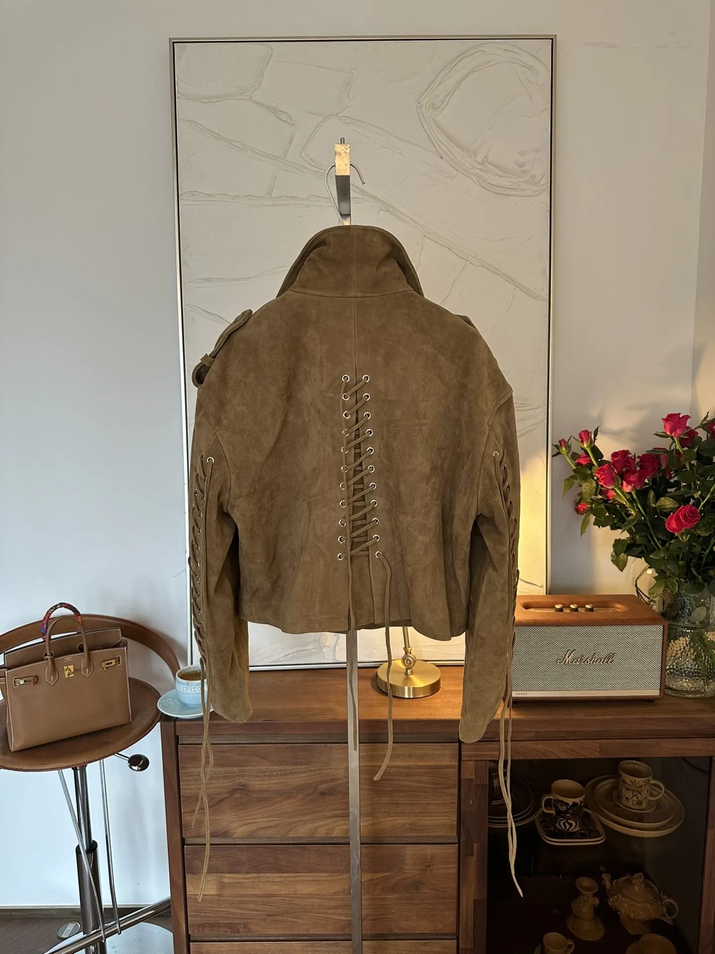 BALENCIAGA Женская куртка из замши BALENCIAGA Женская куртка из замши
