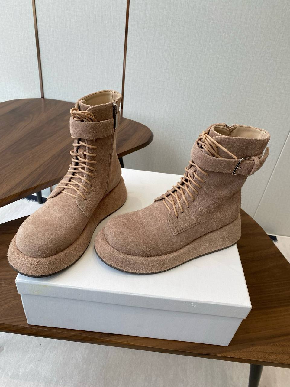 THE ROW Женские ботинки из кожи THE ROW Женские ботинки из кожи