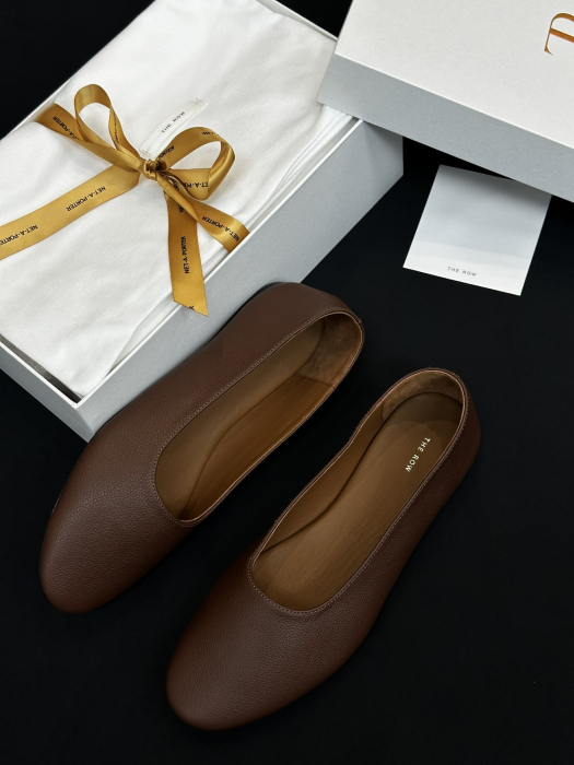 THE ROW Женские балетки из овечьей кожи