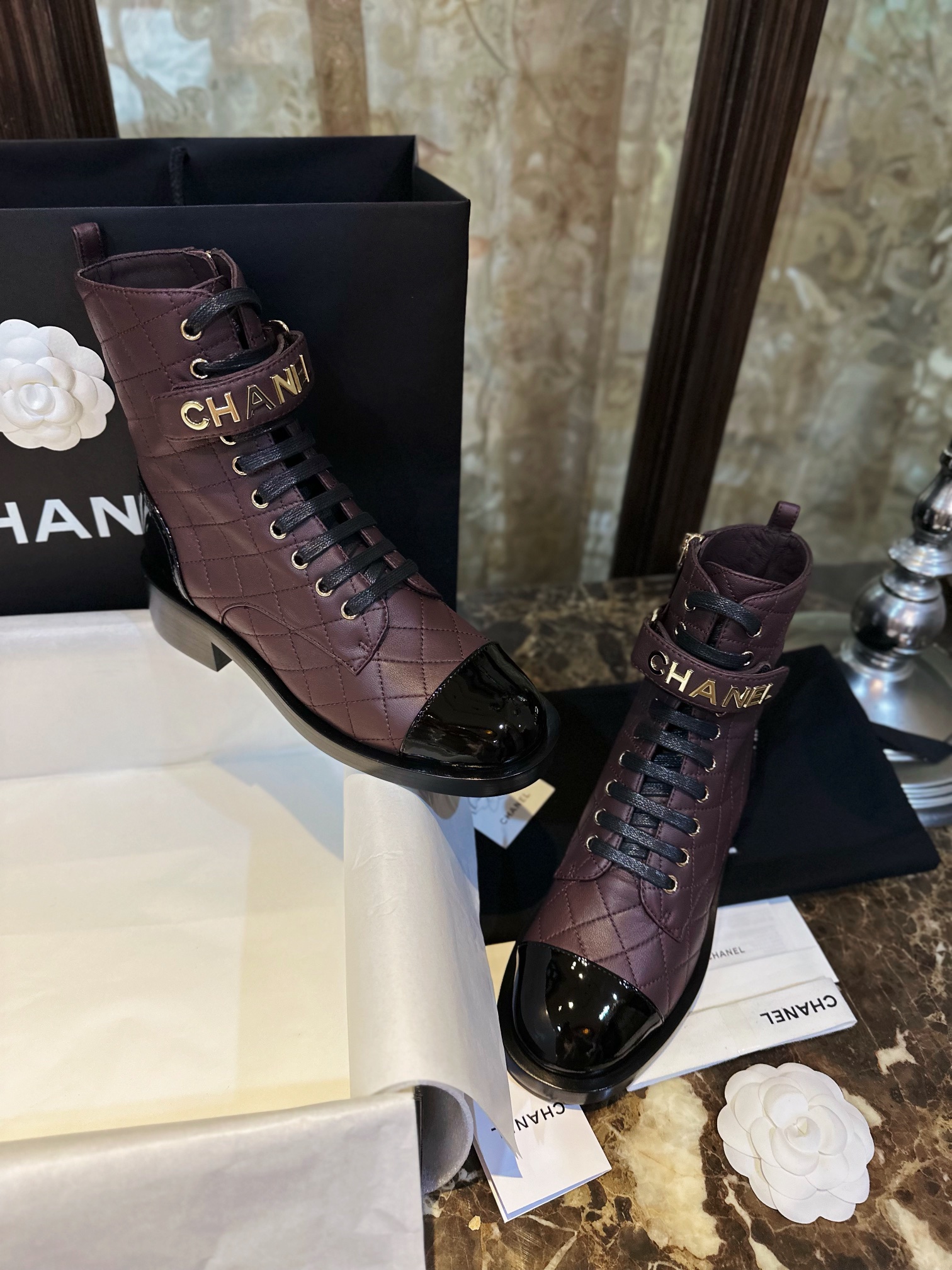 CHANEL Женские ботинки из овчины CHANEL Женские ботинки из овчины