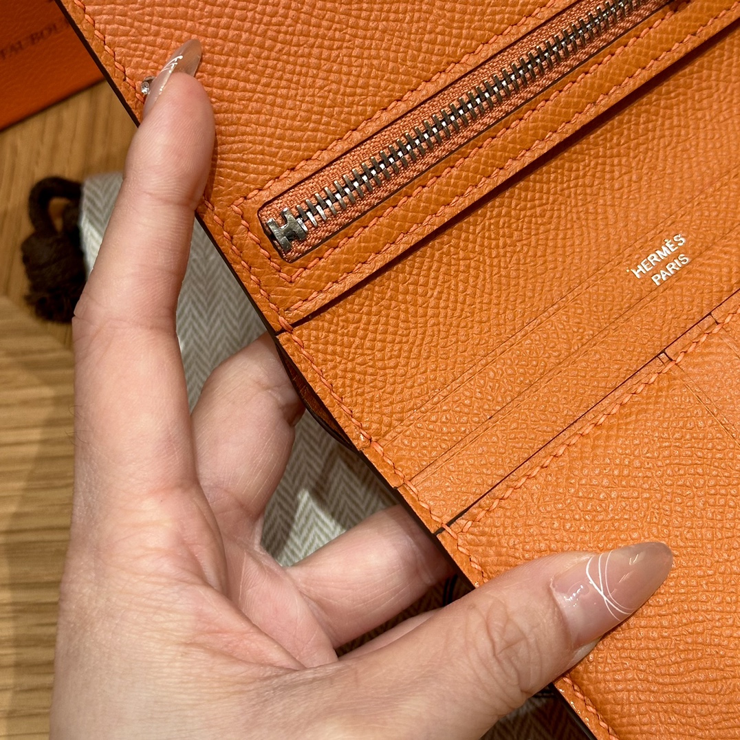 HERMES Кошелёк Bearn 12 см 93/Orange Epsom HERMES Кошелёк Bearn 12 см 93/Orange Epsom