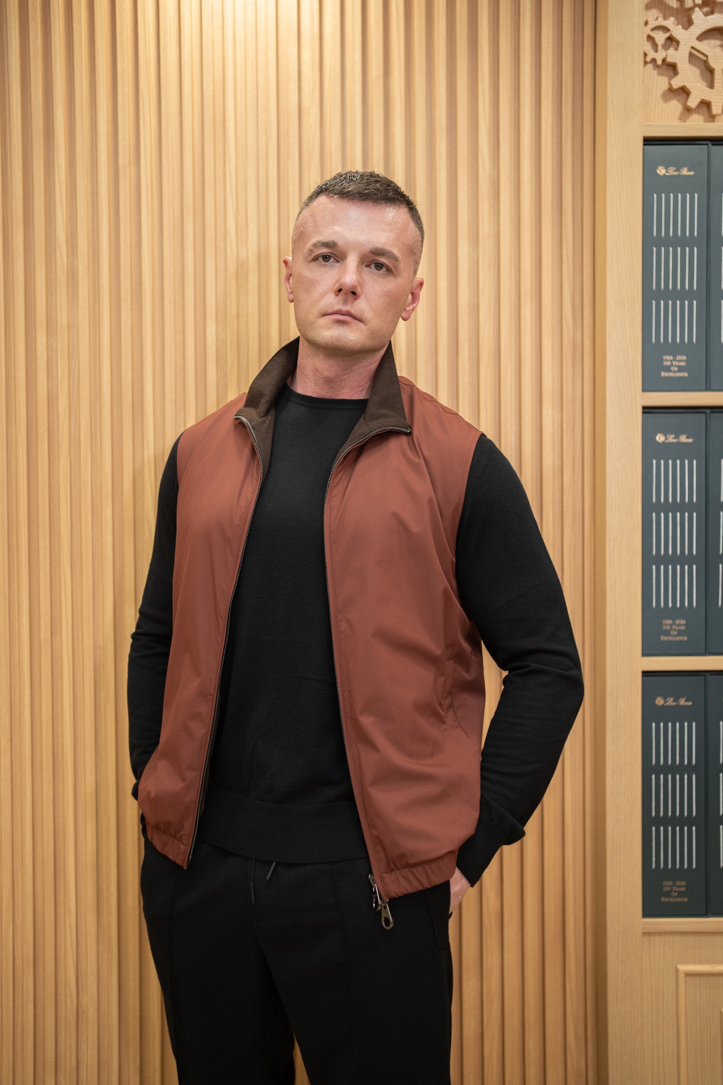 LORO PIANA Мужской жилет 