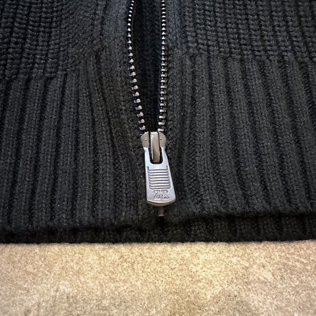 ERMENEGILDO ZEGNA Мужской кардиган 