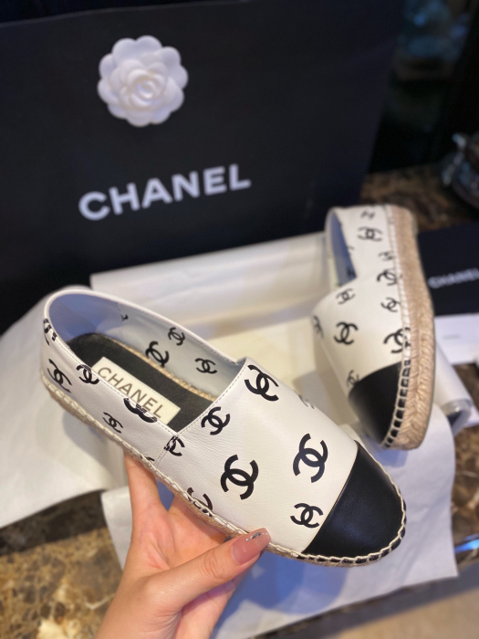 CHANEL Женские эспадрильи